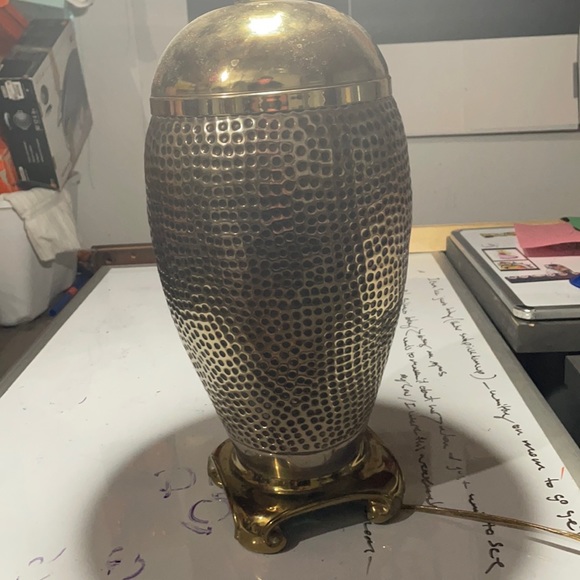 James mont inspired Brass Table Lamp Great Condition Grate vintage find. - Picture 7 of 8